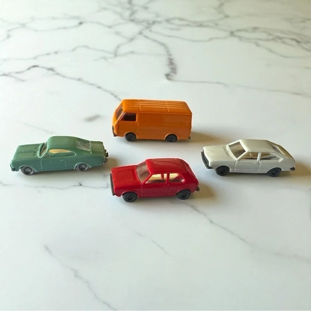 Vintage HO Scale Miniature Lot – Cars, Campers, & Handpainted Figures – Germany